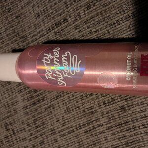 Shimmer foam